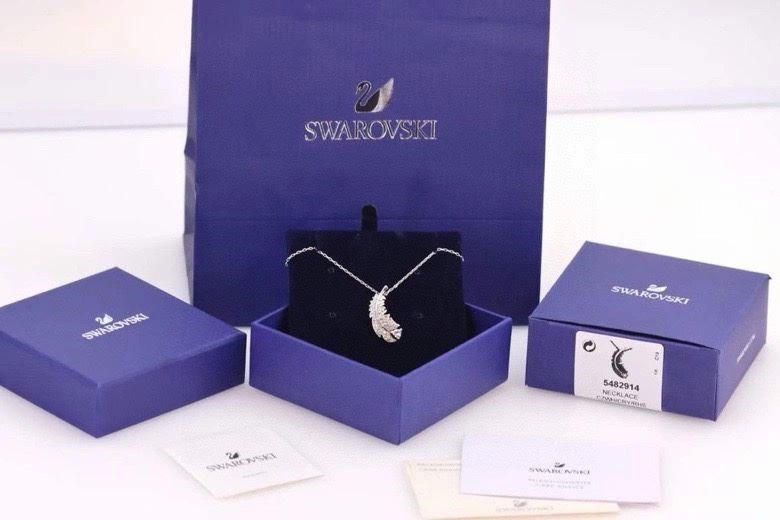 Comfortable Swarovski Necklaces 252032