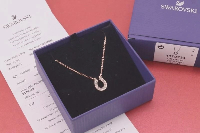 Unique Swarovski Necklaces 252039