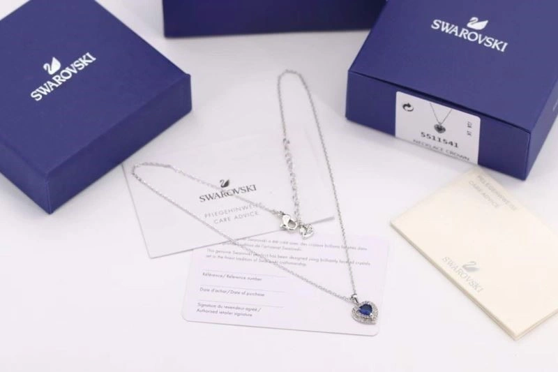 Swarovski Necklaces Functional 251973