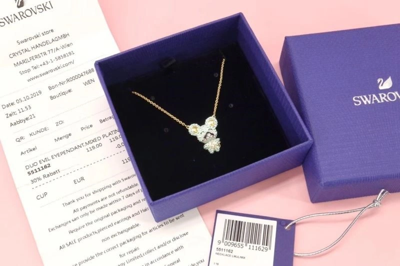 Comfortable Swarovski Necklaces 251971