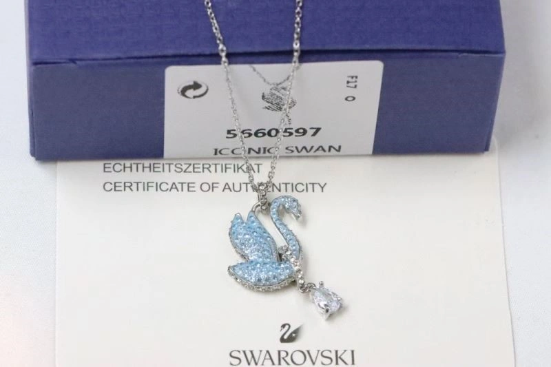 Chic Swarovski Necklaces 251933
