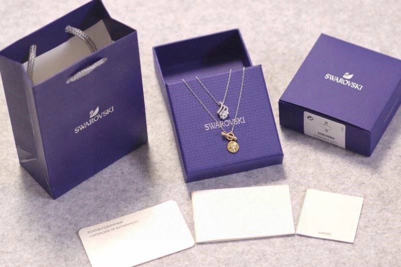 OdorResistant Swarovski Necklaces 251949
