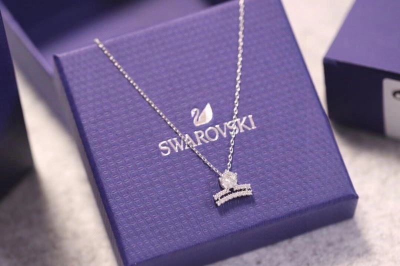 Thermal Swarovski Necklaces 251932