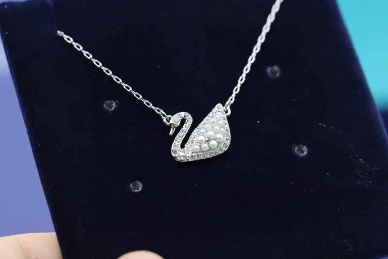 Swarovski Necklaces StreetReady 251930