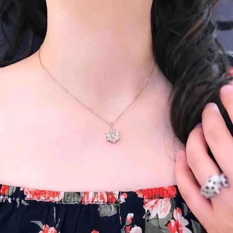 Swarovski Necklaces Lightweight 251925