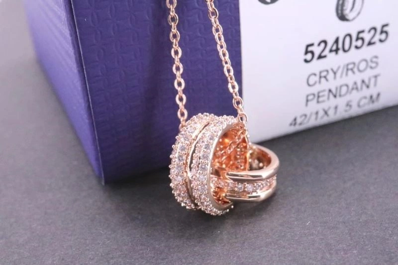 Soft Swarovski Necklaces 251912