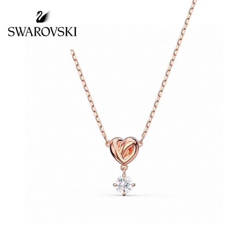 EyeCatching Swarovski Necklaces 251891