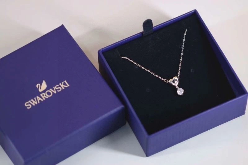 EyeCatching Swarovski Necklaces 251891