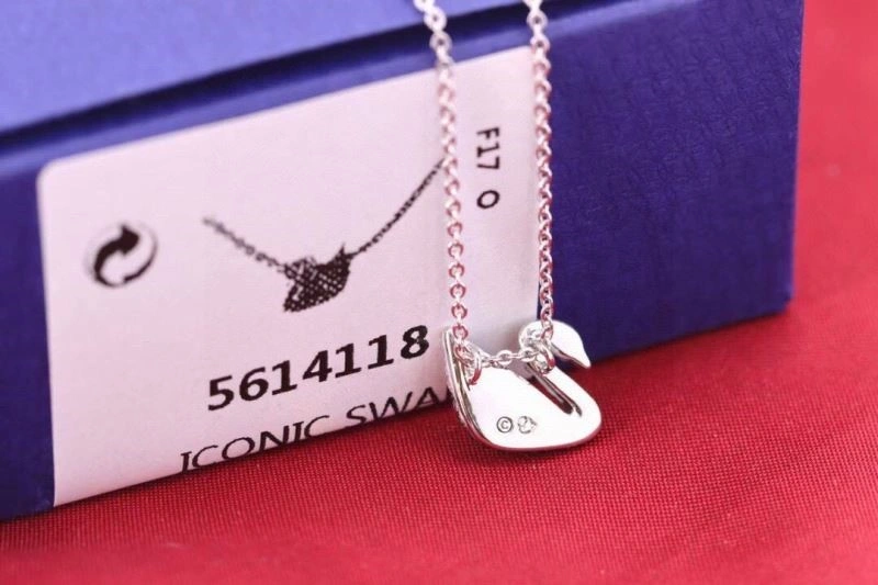 SmoothTexture Swarovski Necklaces 251898