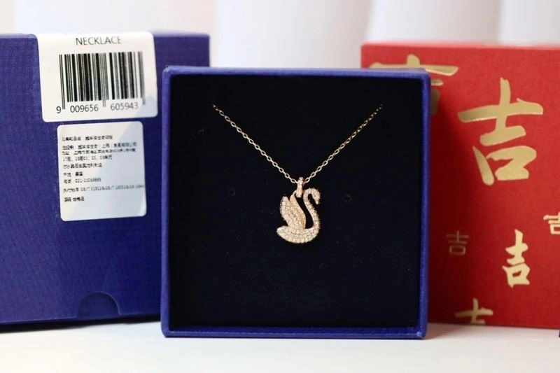 Durable Swarovski Necklaces 251883