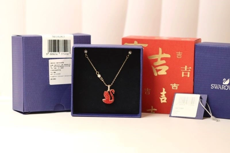 Swarovski Necklaces EyeCatching 251880