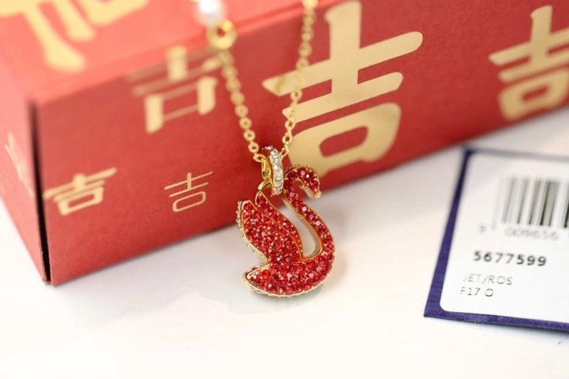 Swarovski Necklaces EyeCatching 251880