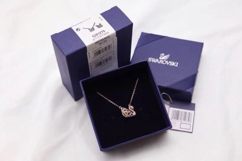 Fashionable Swarovski Necklaces 251847