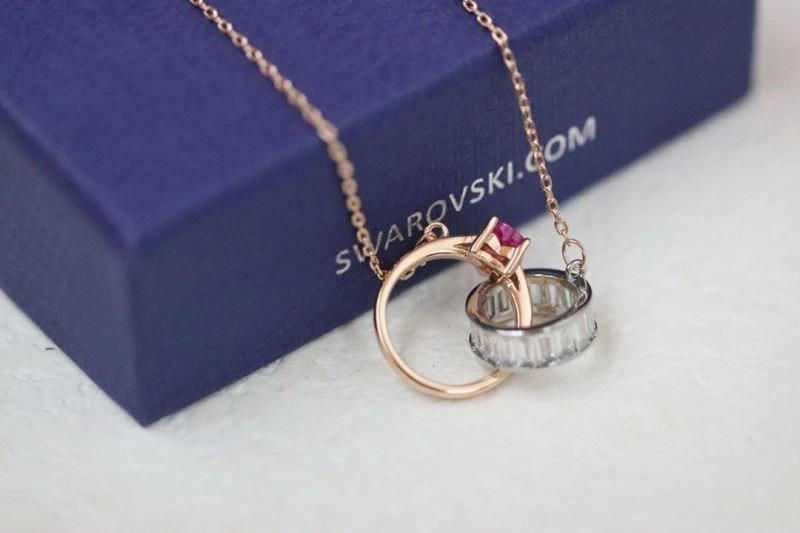 Swarovski Necklaces Lightweight 251870