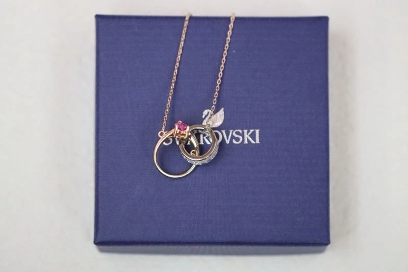 Swarovski Necklaces Lightweight 251870