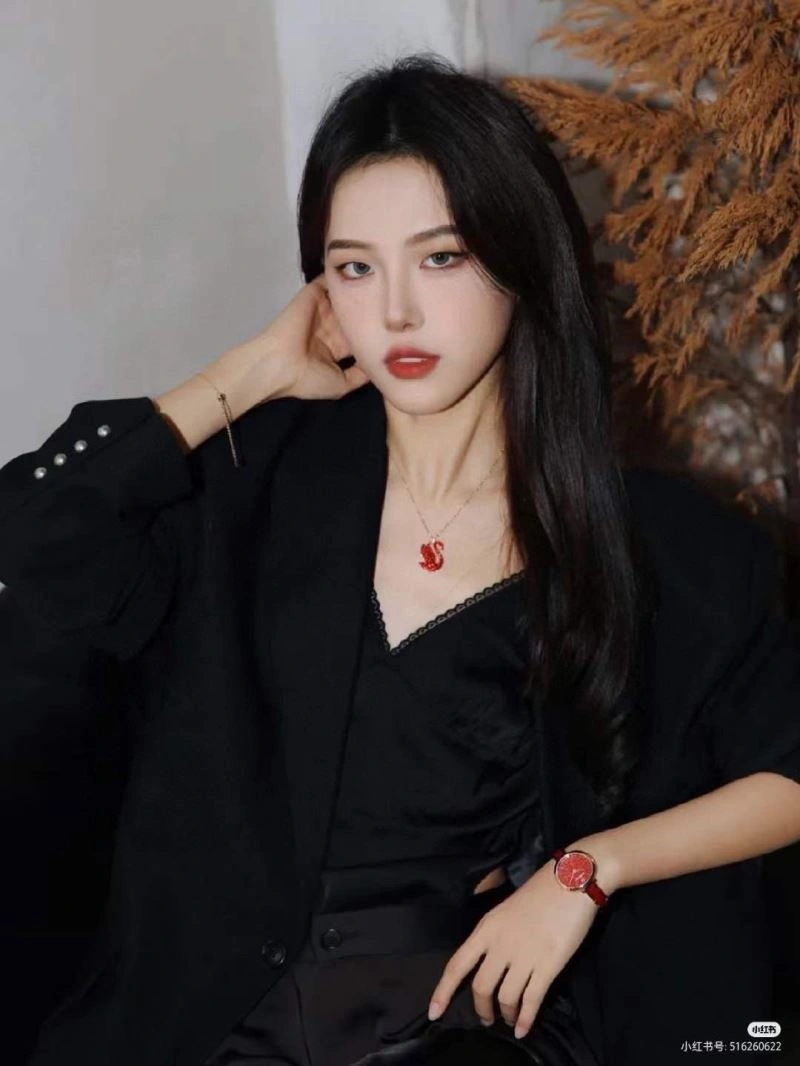 Supportive Swarovski Necklaces 251856