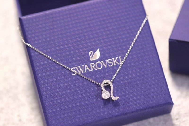 Comfortable Swarovski Necklaces 251852