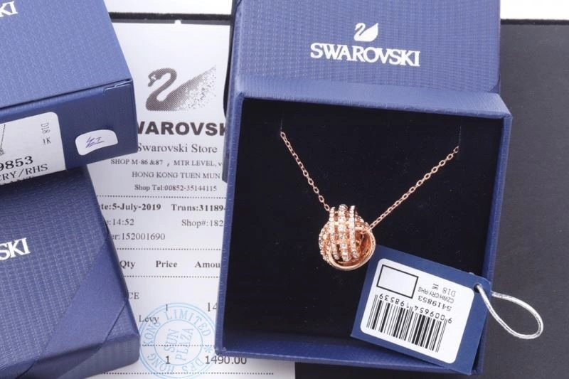 Functional Swarovski Necklaces 251853