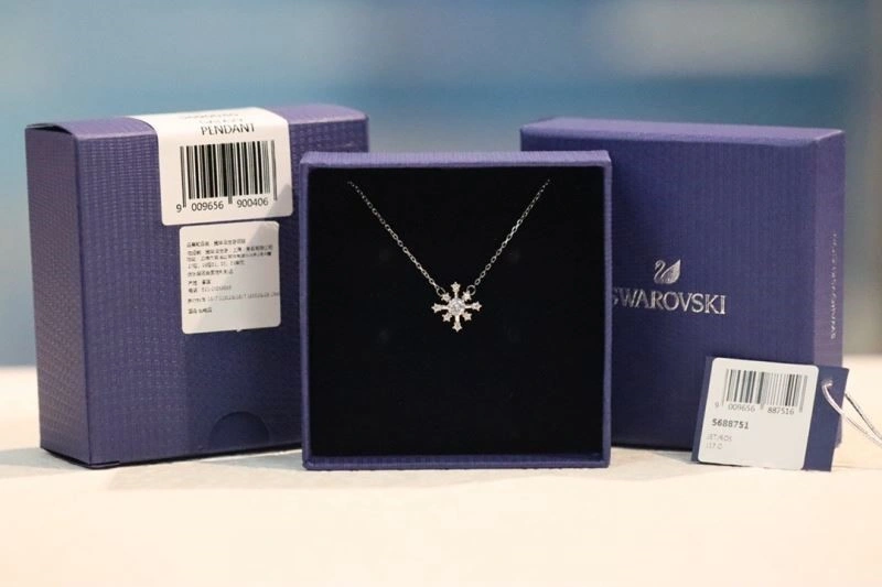 Sophisticated Swarovski Necklaces 251863