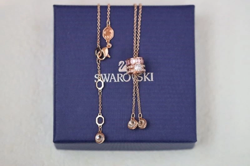 WaterResistant Swarovski Necklaces 251848