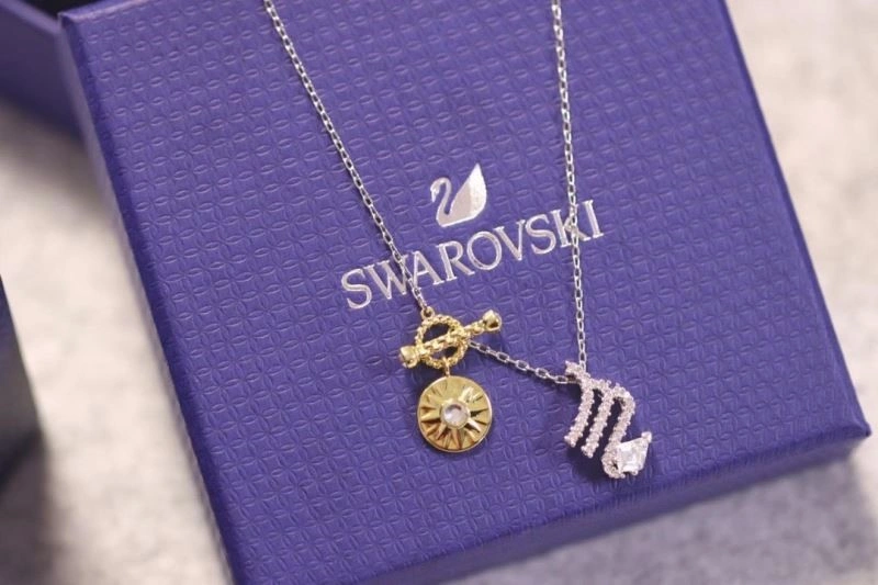 Bold Swarovski Necklaces 251862
