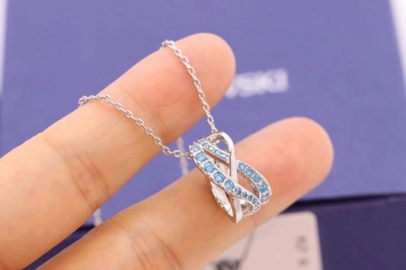 WaterResistant Swarovski Necklaces 251874