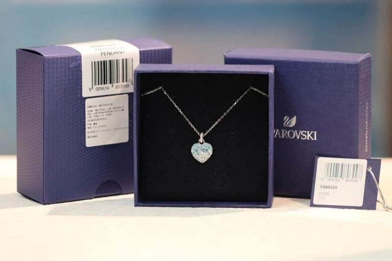 Vibrant Swarovski Necklaces 251843