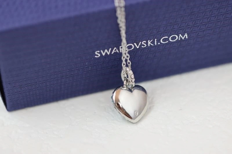 Vibrant Swarovski Necklaces 251843