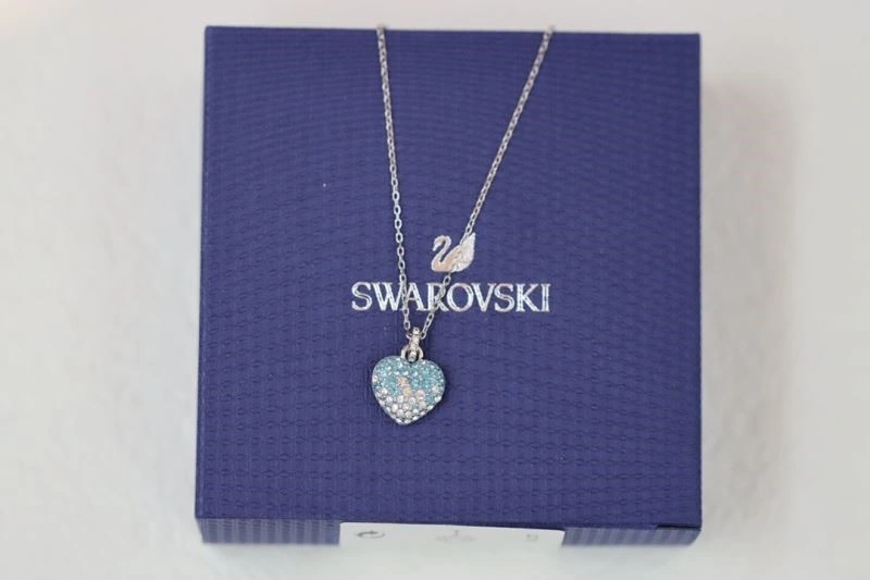 Vibrant Swarovski Necklaces 251843
