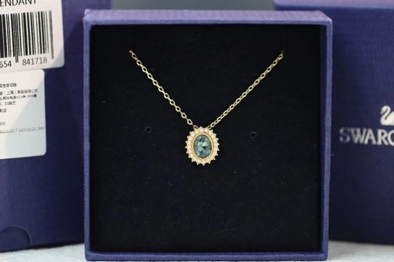 Swarovski Necklaces Sleek 251842