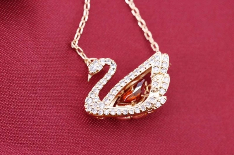 Swarovski Necklaces Compact 251813