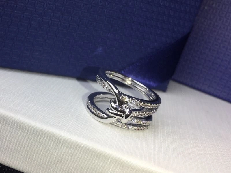 Refined Swarovski Rings 252105