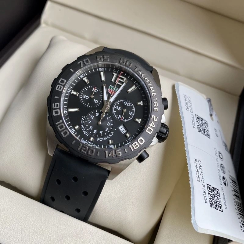 Trendsetting TAG HEUER Watches 203499