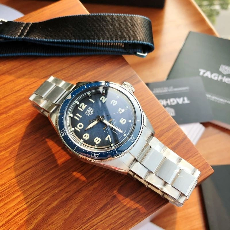 TAG HEUER Watches Packable 203487