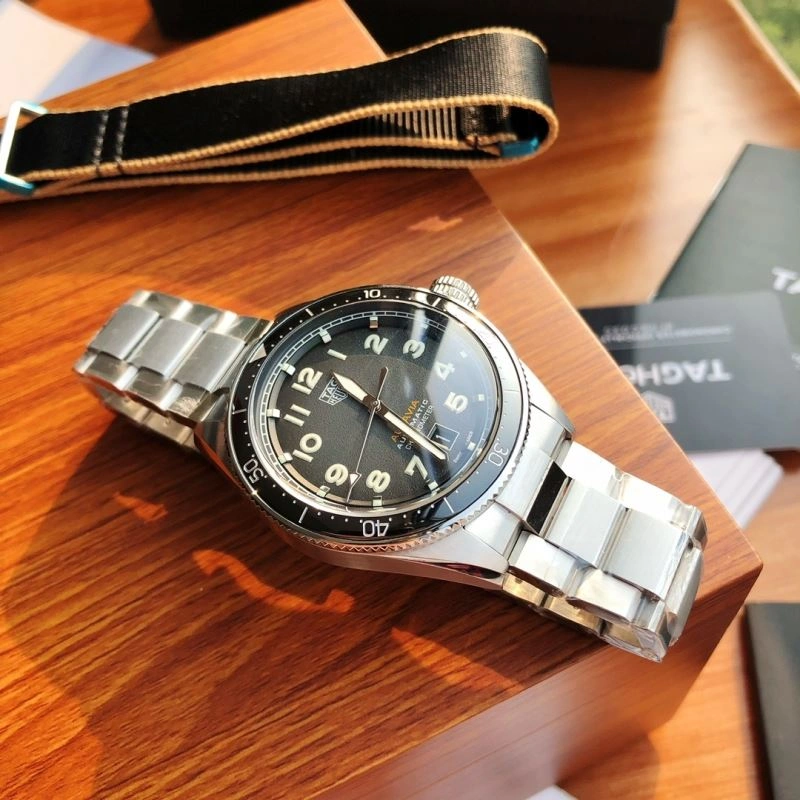 TAG HEUER Watches Packable 203487