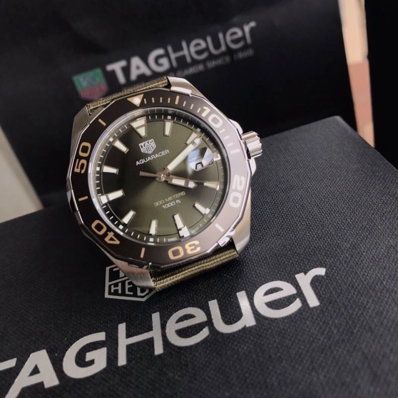 Fashionable TAG HEUER Watches 203454