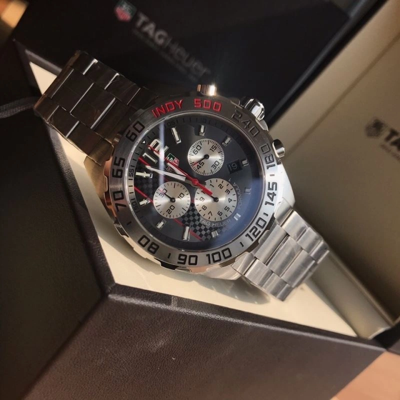 Versatile TAG HEUER Watches 203438