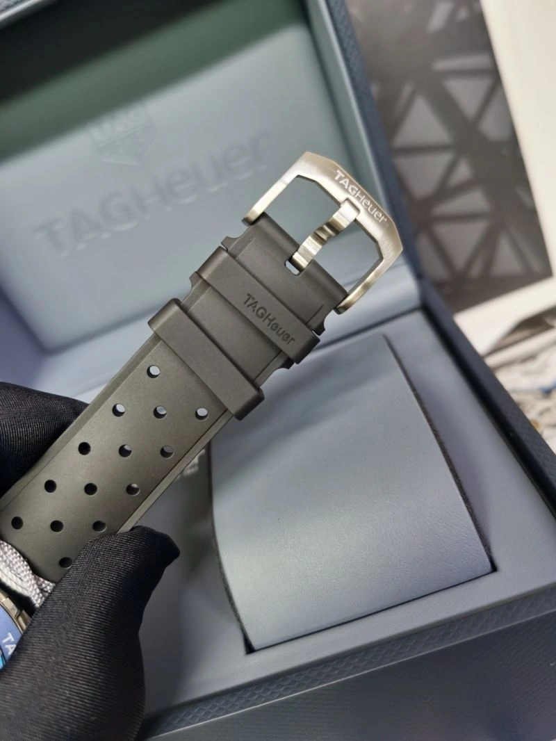 TAG HEUER Watches SunProtective 203436