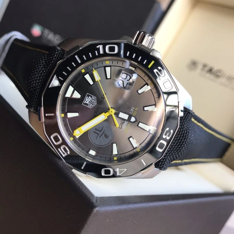 TAG HEUER Watches UrbanChic 203388