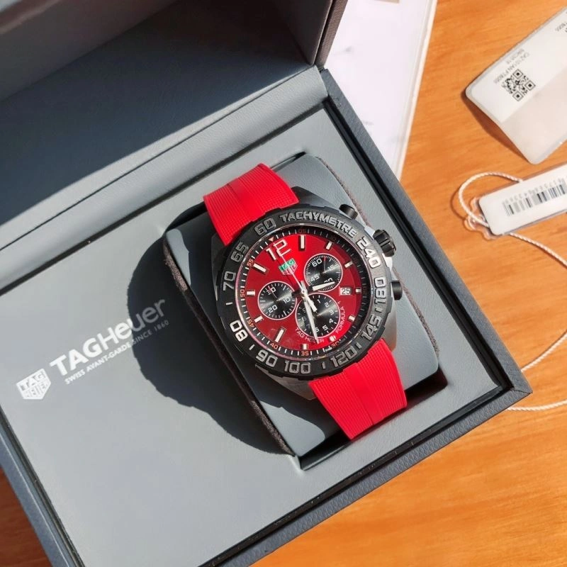 TAG HEUER Watches Tailored 203352