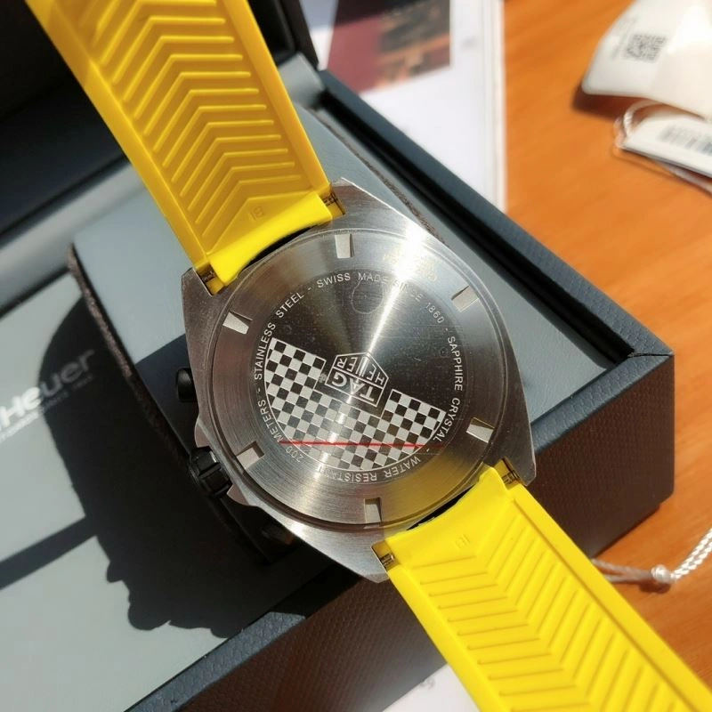 Bold TAG HEUER Watches 203355