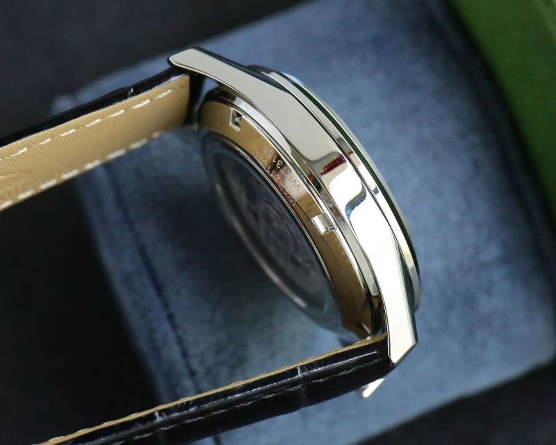 Attractive TAG HEUER Watches 203364
