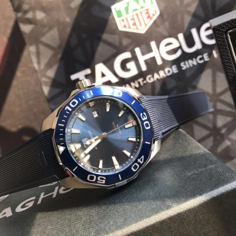TAG HEUER Watches Snug 203341