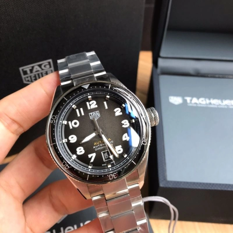 RelaxedFit TAG HEUER Watches 203334