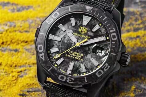 Tailored TAG HEUER Watches 203306