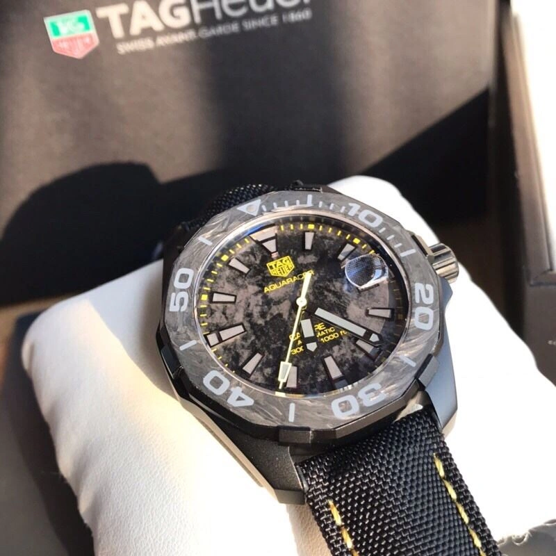 Tailored TAG HEUER Watches 203306
