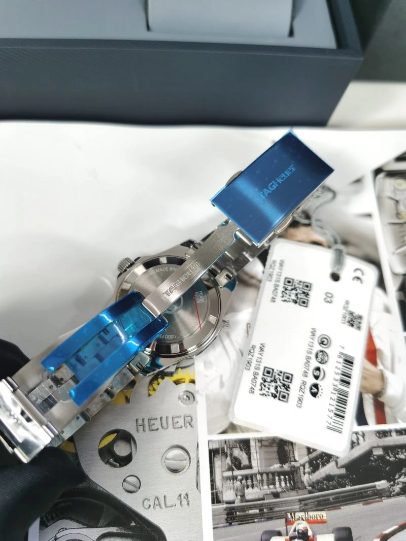 Modern TAG HEUER Watches 203255