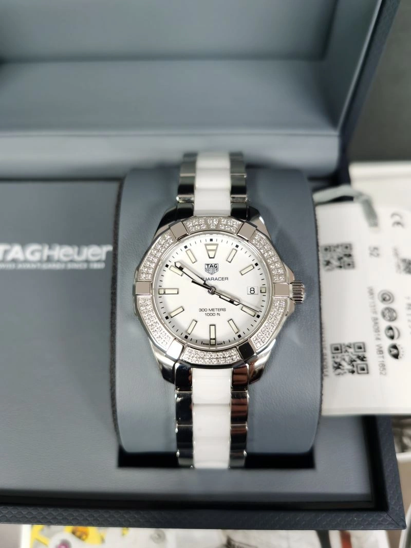 Youthful TAG HEUER Watches 203263