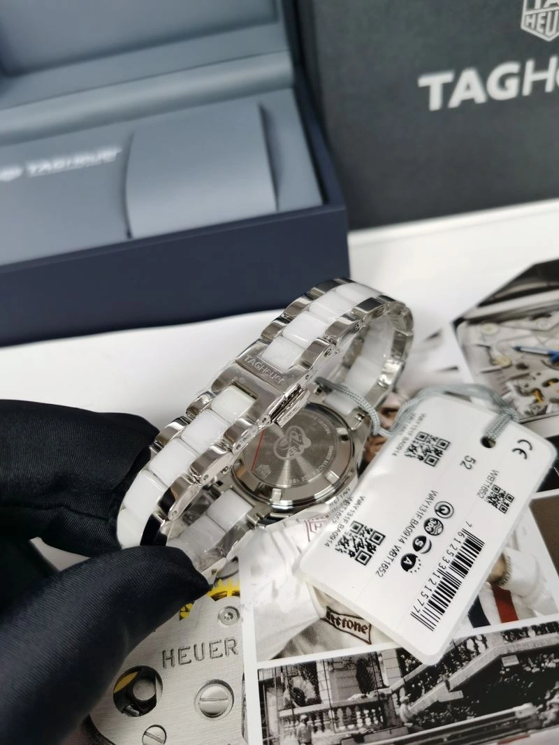 Youthful TAG HEUER Watches 203263