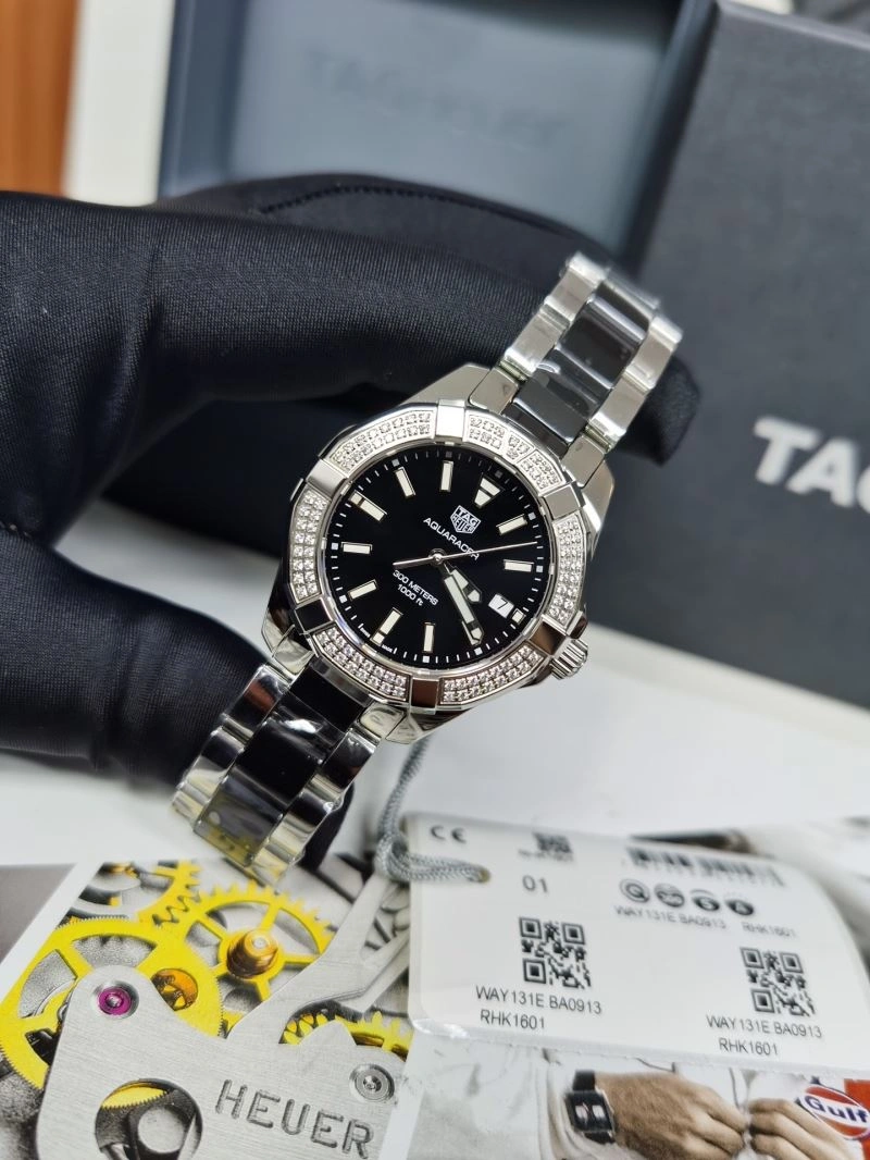 TAG HEUER Watches Supportive 203256